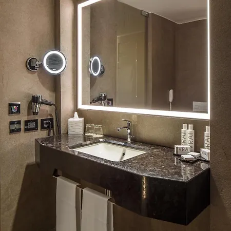 Hotel Cavour Milan Room photo