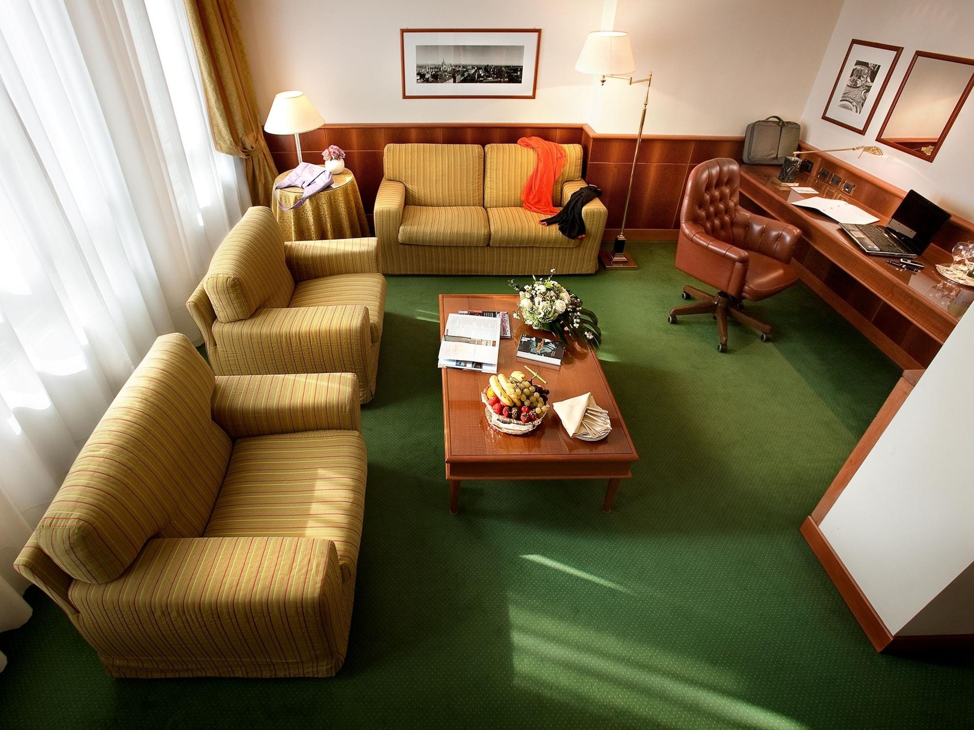 Hotel Cavour 4*